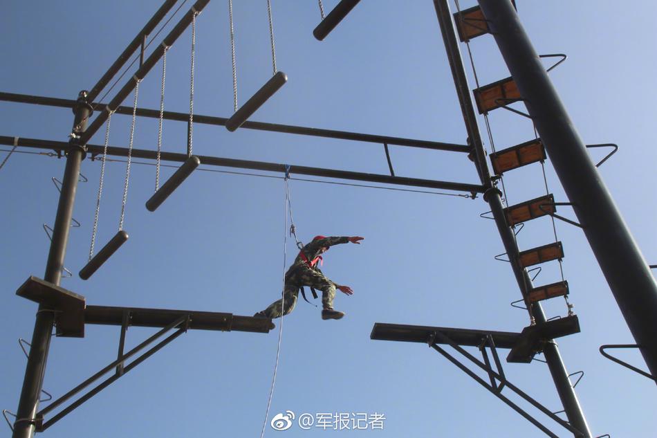 动销迅猛，疯狂入局！润果恬椰果果粒果汁领跑大市场！
