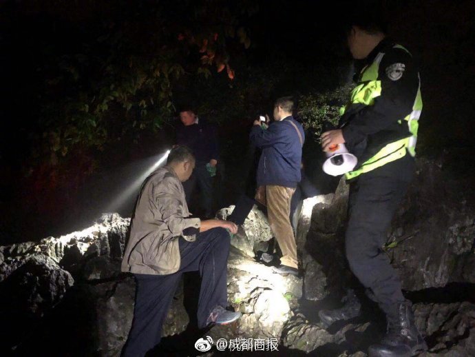 十六年火爆，六重豪华礼！恭贺爱尚引食品入驻火爆网！