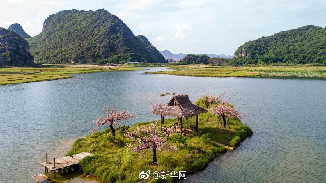 当涂县湖阳农人自行集资铸造乡贤邢珣铜像