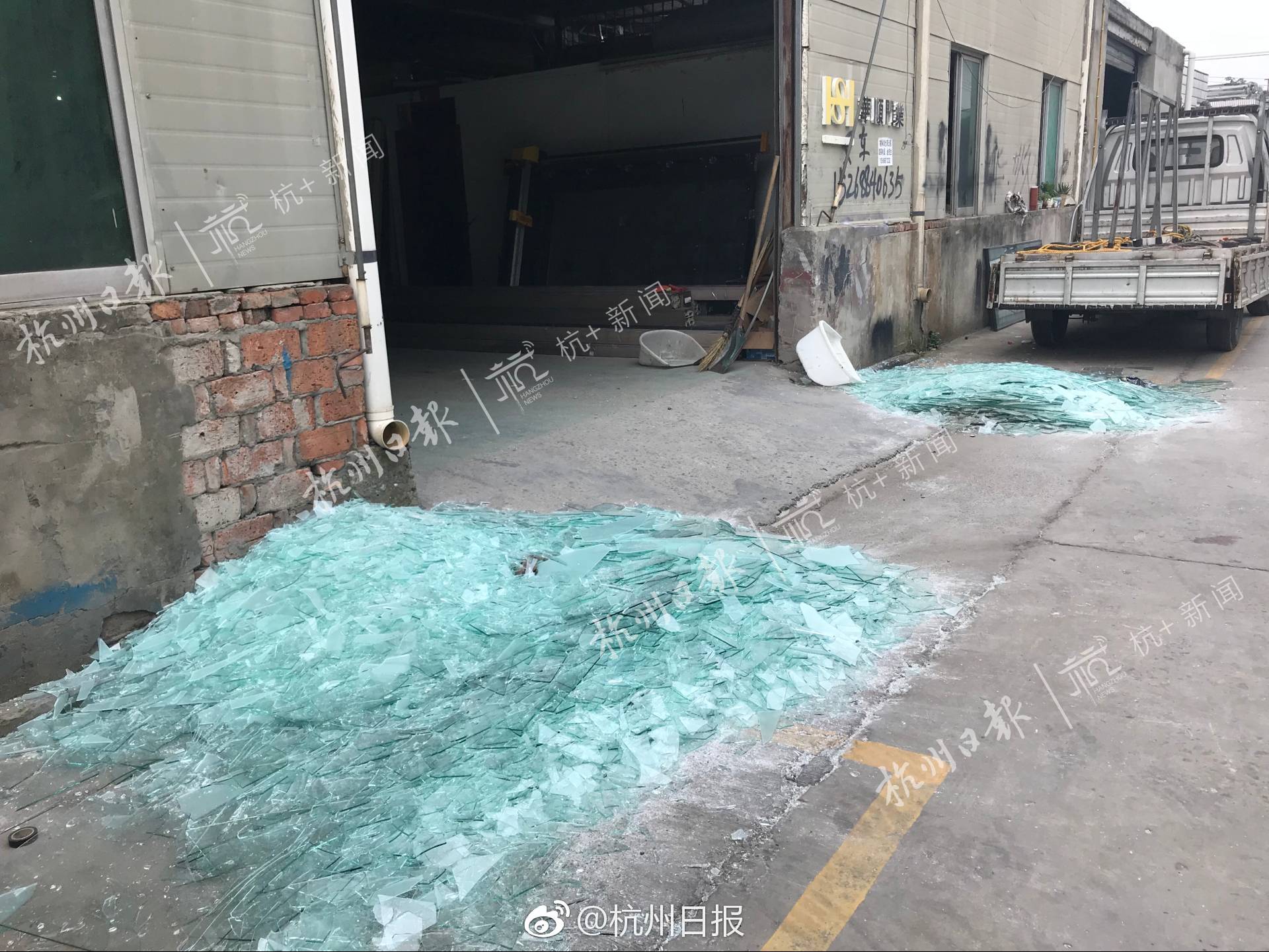 5论理学生在全省一征文演讲比赛中获奖