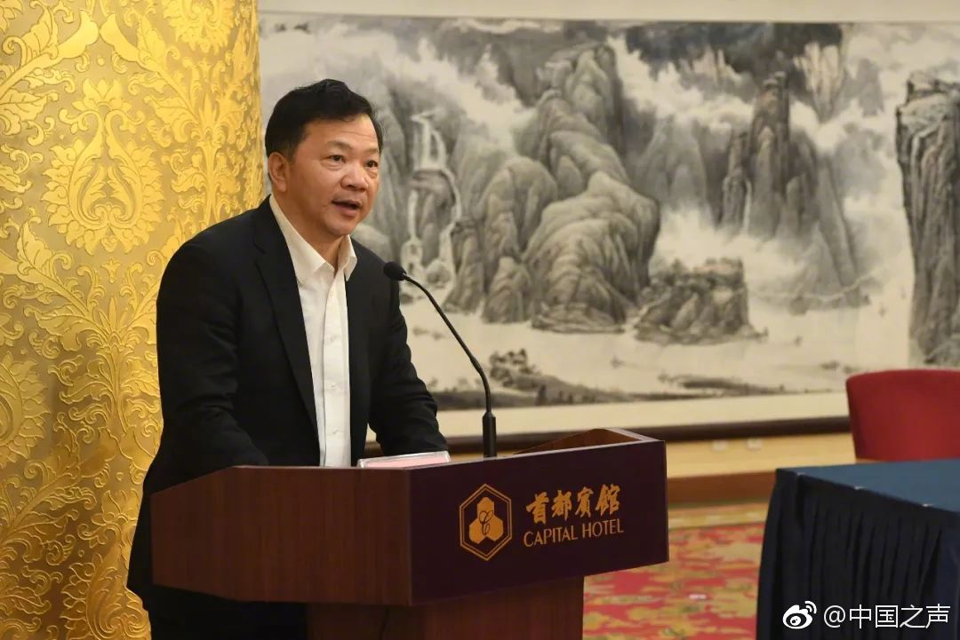 春节市场惊现爆品，果语果粒果汁开启动销加速！霸气招商！