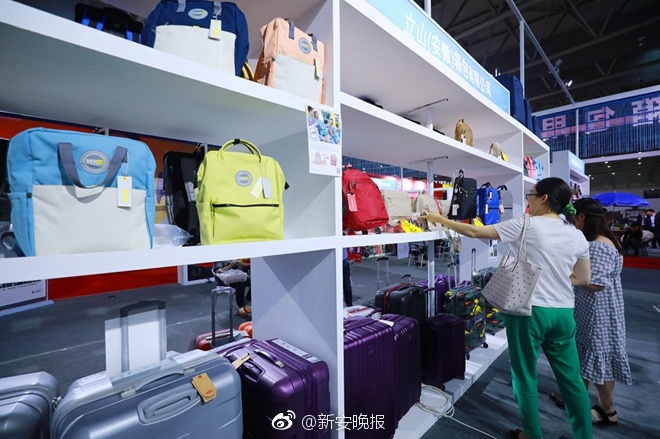 融媒抗疫微剧《一家三口齐上阵》播出