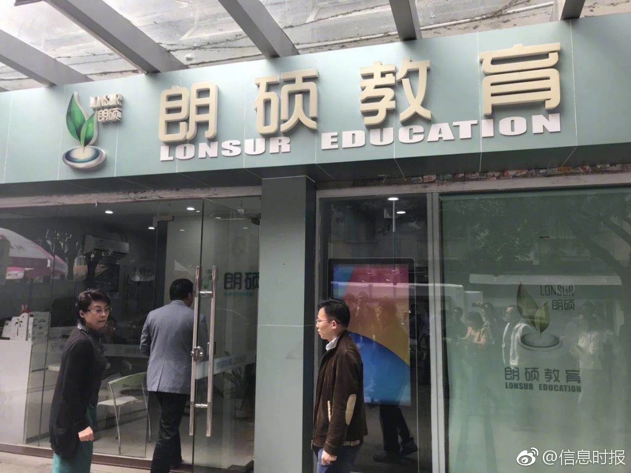 回望百年新诗 重启年代心灵