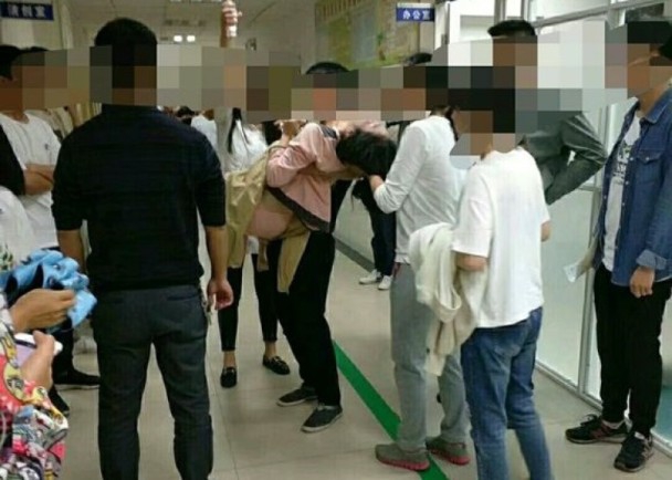 思念革命先烈传承赤色基因