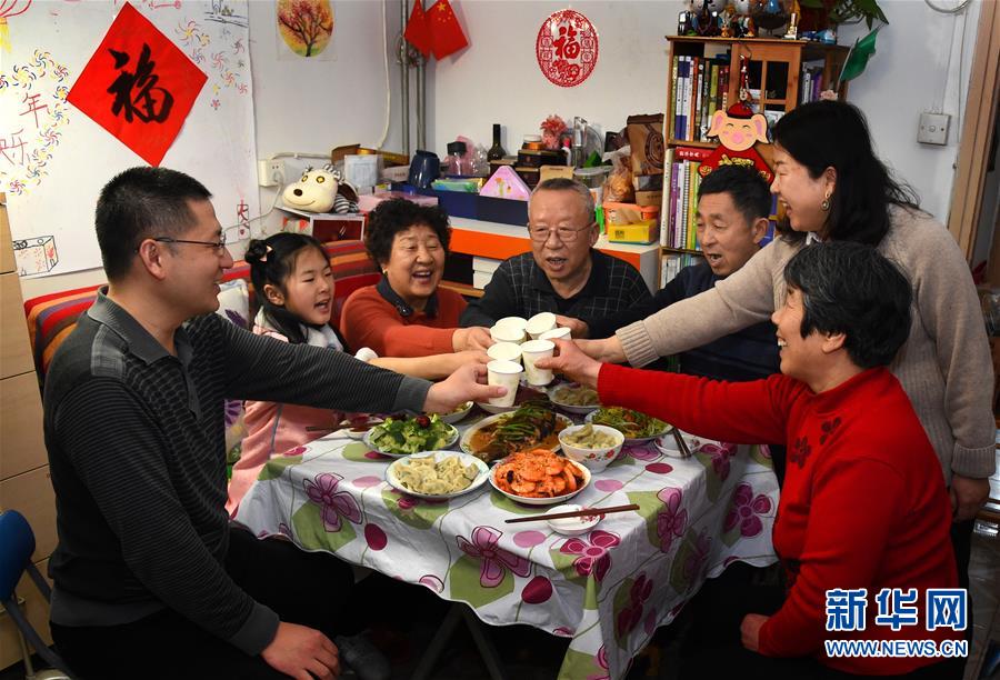 让博物馆“走出去”  让常识“活起来”