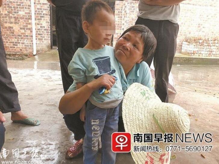 红魔3射正进3球！曼联30莱斯特城全场数据：射门136，射正35