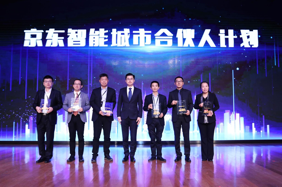 为经销商提供有力后盾【森吧辣条】一起嗨森吧！