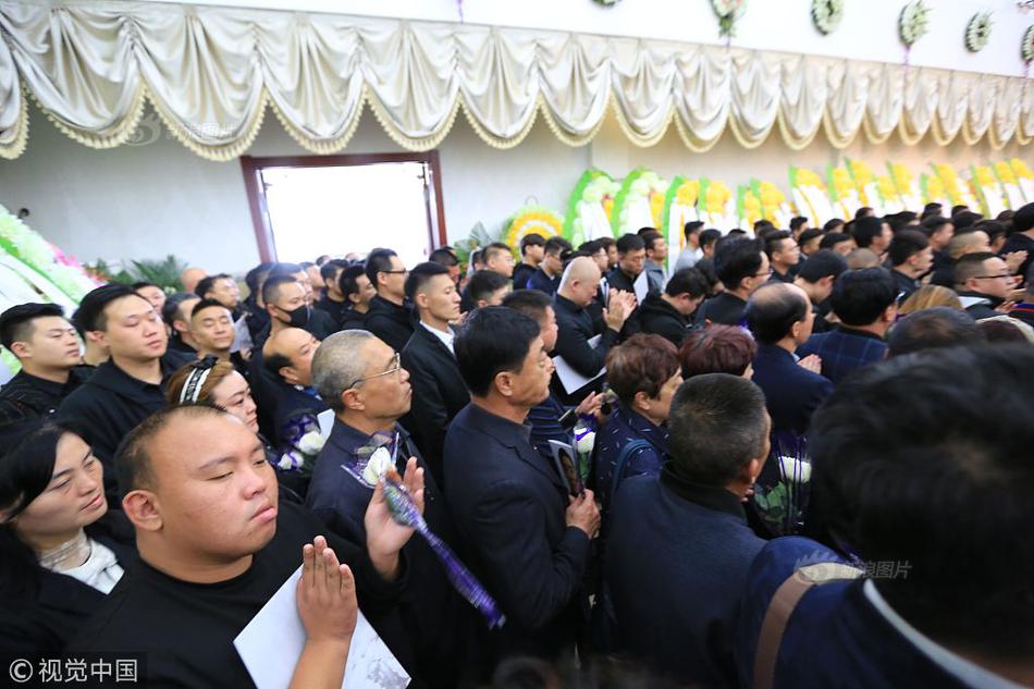 至德小学在县书画竞赛中获佳绩