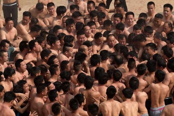 科學家開發新 AI 工具，透過自拍照就能推算「生理年齡」