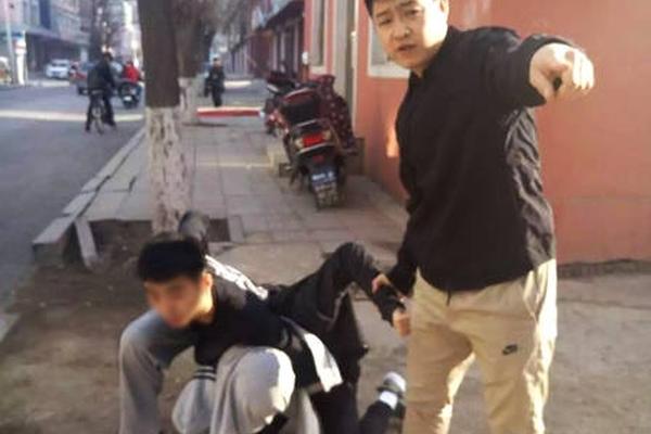 多年携手，共创佳绩，恭喜养管家续约火爆食品网，携手一起创辉煌！