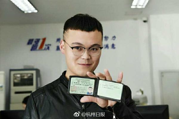 好喝不胖，健康美味！鲜绽苏打气泡水内外兼修，着实不错！