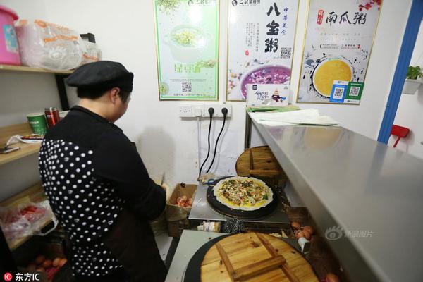 十六年火爆，六重豪华礼！中星食品续约火爆网，赋能实体新增长！