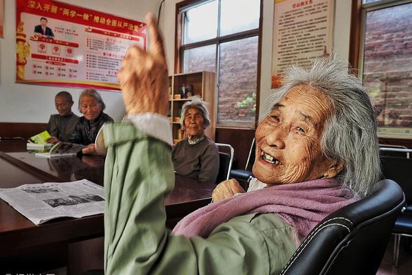 铜陵市教体局展开“铸师魂、守师道、立师表”专题教育活动