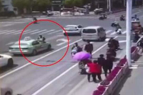铁闸！凯塞多上半场8次抢回球权，比其他所有球员都多至少3次