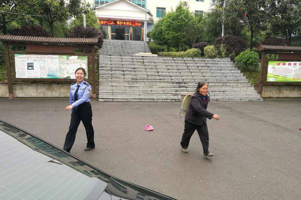 “殷商甲骨文”今起在安徽博物院（庐阳馆）展开