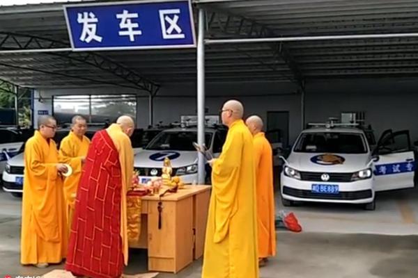 “走进母亲河”采风写生拉开帷幕