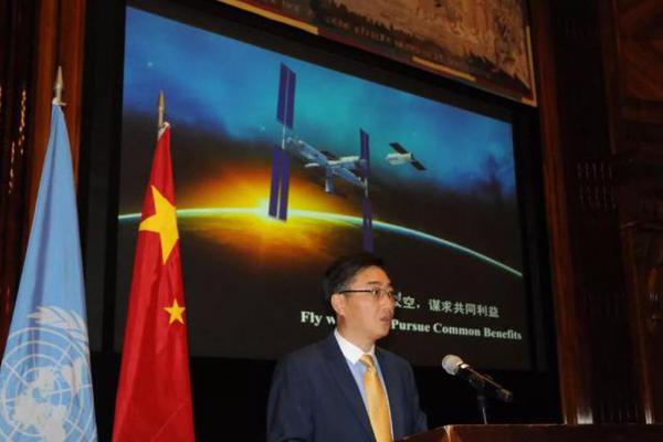 思念革命先烈传承赤色基因