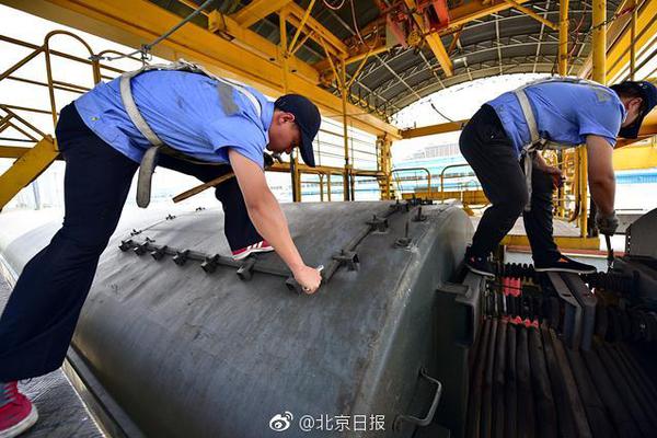 从断货王到国民品牌：牛顿果园如何用一瓶NFC改写行业规则？