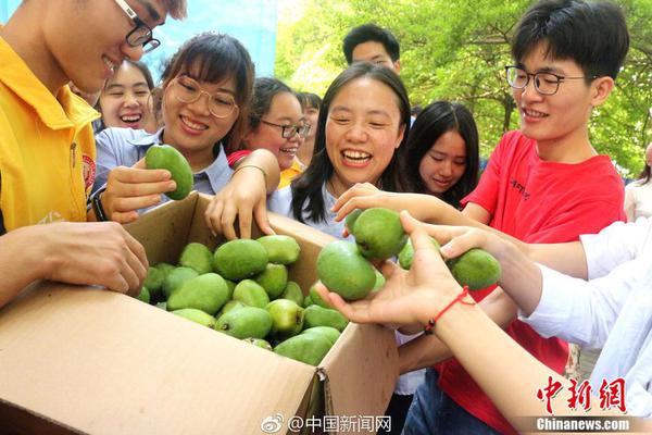 品质产品，等您代理！卢村长月饼全渠道覆盖！