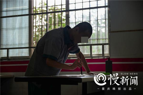 涡阳志愿者欢欣鼓舞迎端午