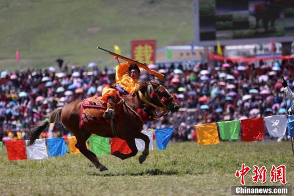“童心向党 喜迎七一”歌咏活动举行