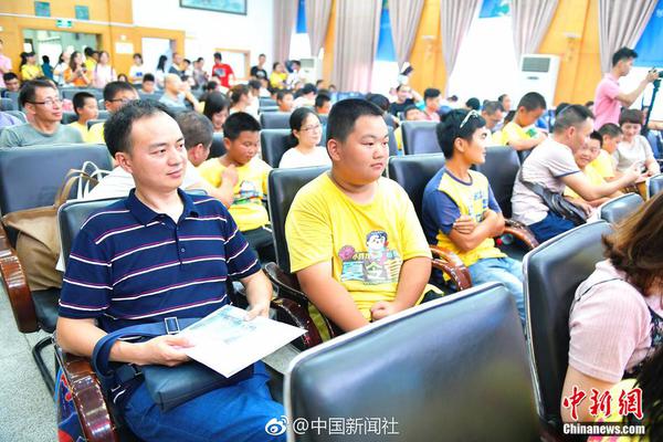 汽水界“黑马”崛起！初饮以五大特调口味，点燃终端动销风暴！