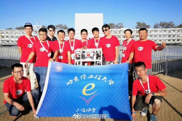 全国400余名钓友垂钓白湖