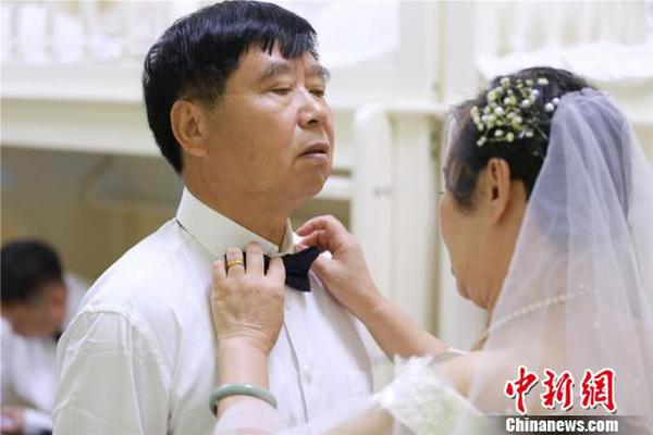 大龙山单车爬坡全民健身新风尚