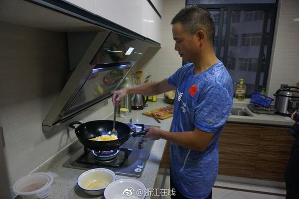 乐脉氏经典奶茶四季畅销，美味随时享！消费者复购不断！