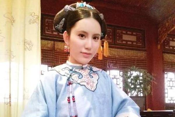 “高雅女人 礼赢人生”专题讲座举行