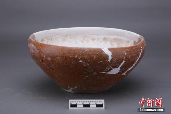 欢欣鼓舞 庆祝建党98周年