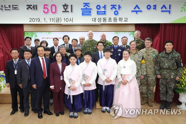 知谷知味携花椒锅巴、麻花布展食交会B420展位，带来“跳唇”酥香体会！