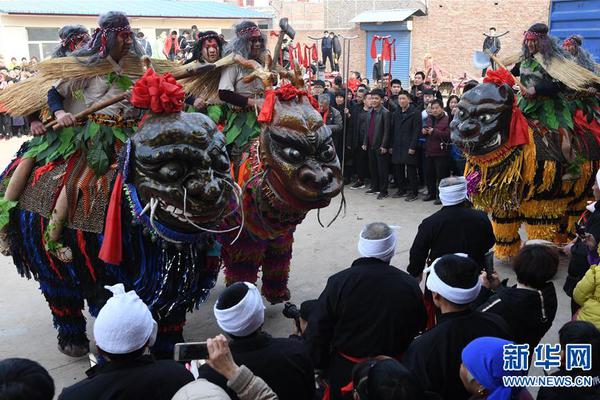 专注礼盒，同福人家八宝粥打造春节市场爆品，燃爆市场！