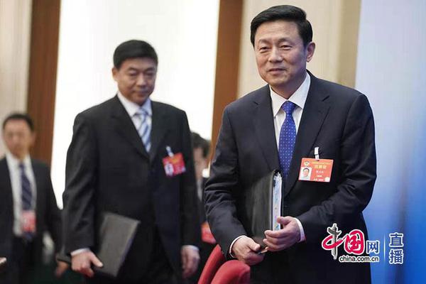 张小龙荣获“安徽省青年创业奖”
