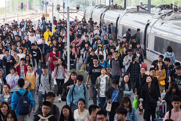 京多安：为曼城效力是一种责任赛季还早我们要努力回到正轨