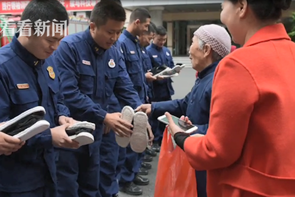 品质在线，口感出众！润果恬椰果果粒果汁强势掘金！