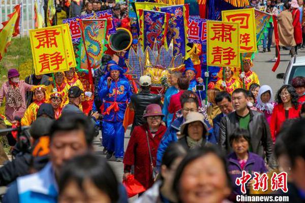 终端热卖火到不行！益和源搅拌酸奶弯道超车，征服消费市场！