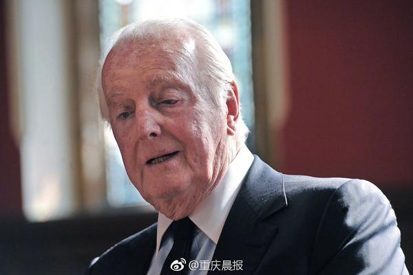 张小龙荣获“安徽省青年创业奖”