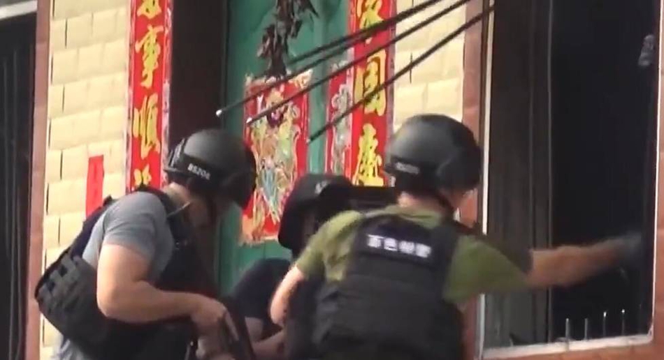 马丁内利本场：3射2正进1球，错失1次得分机会，被过3次，评分6.9