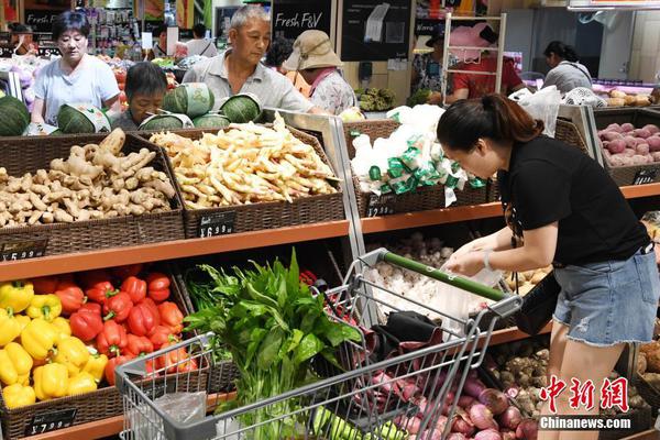 《宏村阿菊》、西递夜游当选省“十佳夜娱活动”