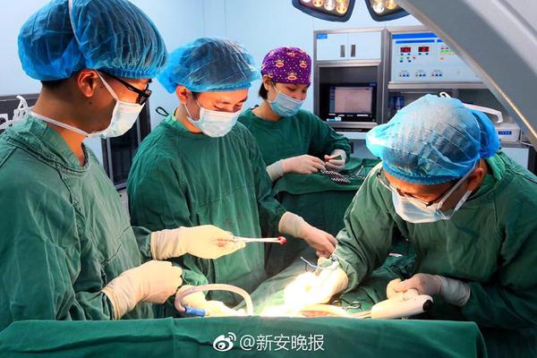 艺术节闭幕式大戏《老支书》举办第一次联排