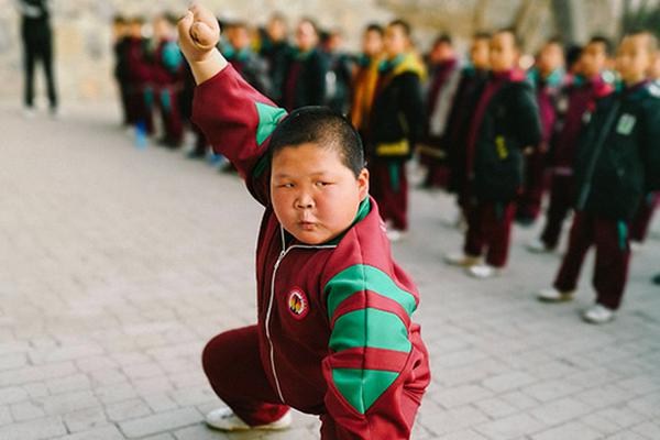 冷灌就是鲜！这款高品质生榨椰汁C位出道，称霸2024春节档！