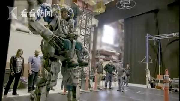 「我能」破圈密码：一瓶喝得到的电解质+看得见的维C爆发力！