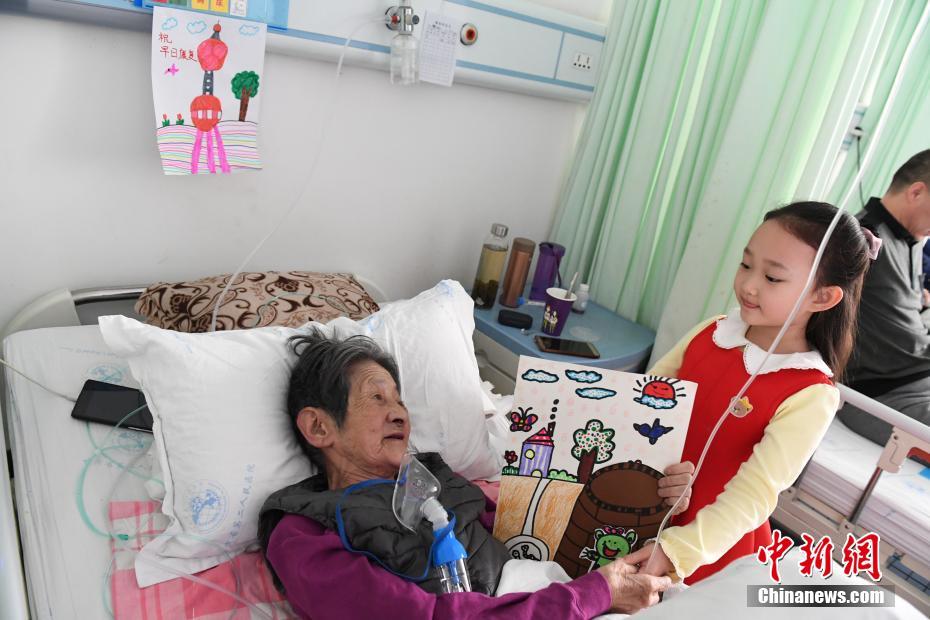 天鹅湖畔芳华“快闪”