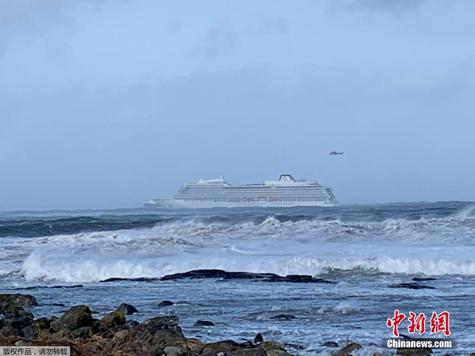 阜南县图书馆展开图书漂流进校园活动