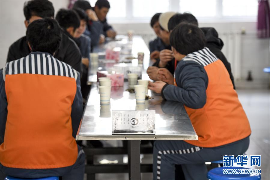 苏埠镇展开“江淮普法行”法治宣扬进校园活动