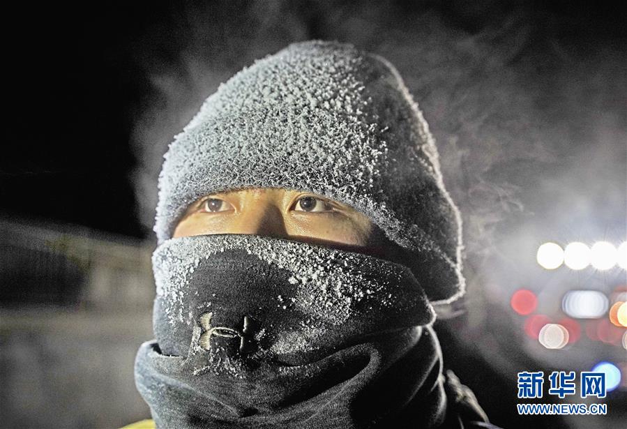 【文明餐桌】农家乐倡行“光盘举动”