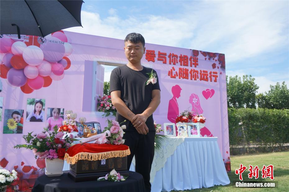 欢欣鼓舞 庆祝建党98周年