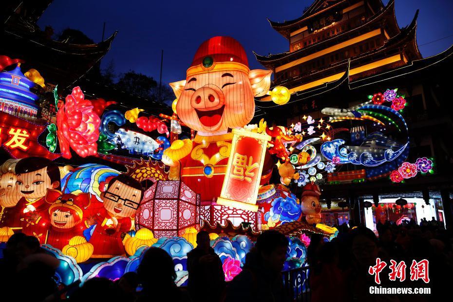 慕朗酸奶，高颜值，真爆品！实力打造，抢占市场！