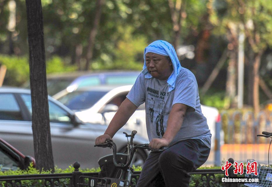 有品质、有市场、有渠道！泰山龙潭天然泉水圈粉经销商！